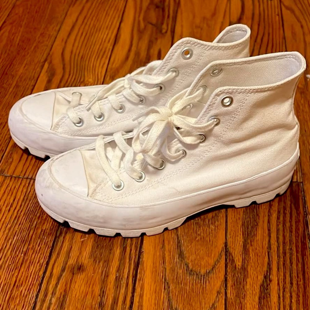 Platform converse